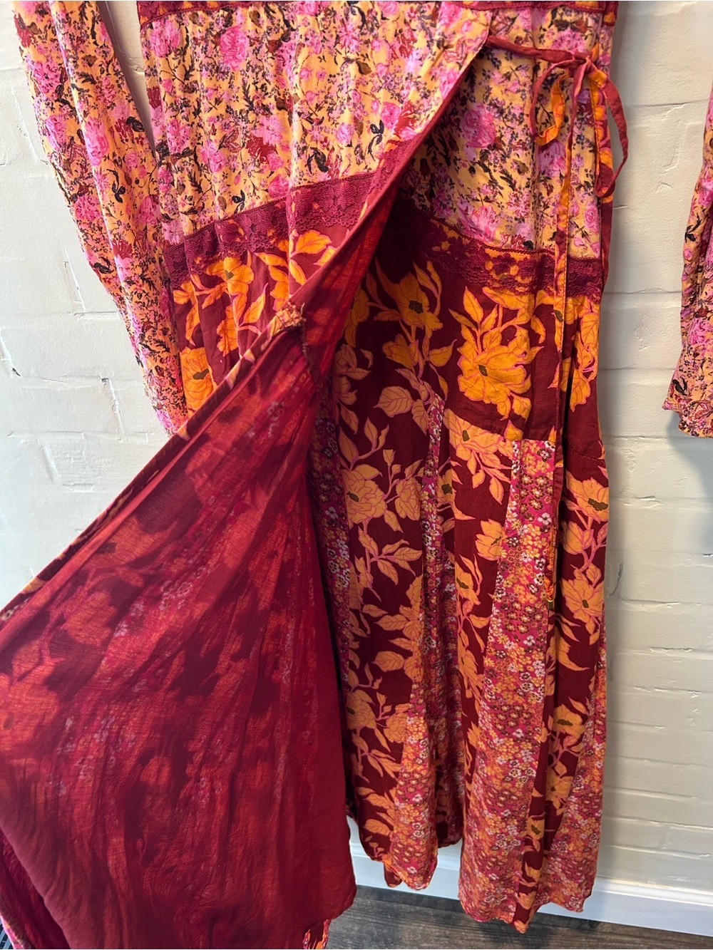 Free People Tilda Femme Combo Floral Faux Wrap Maxi Dress Size Small - Picture 12 of 13
